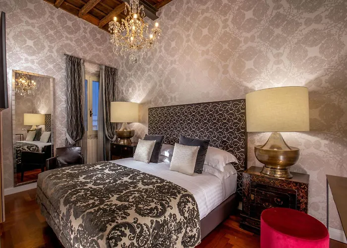 The At The Spanish Steps Luxury Collection - Bocca Di Leone 63 Luxury Gasthof 4*